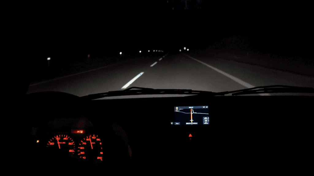 driving-at-night