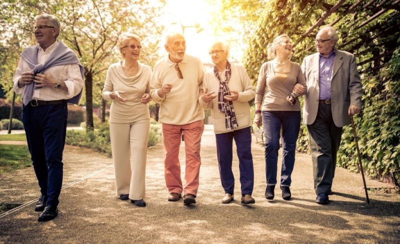 senior-walking